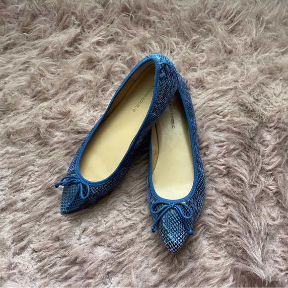 Banana republic blue pointed ballet flats sz 9 1/2 - Picture 8 of 10